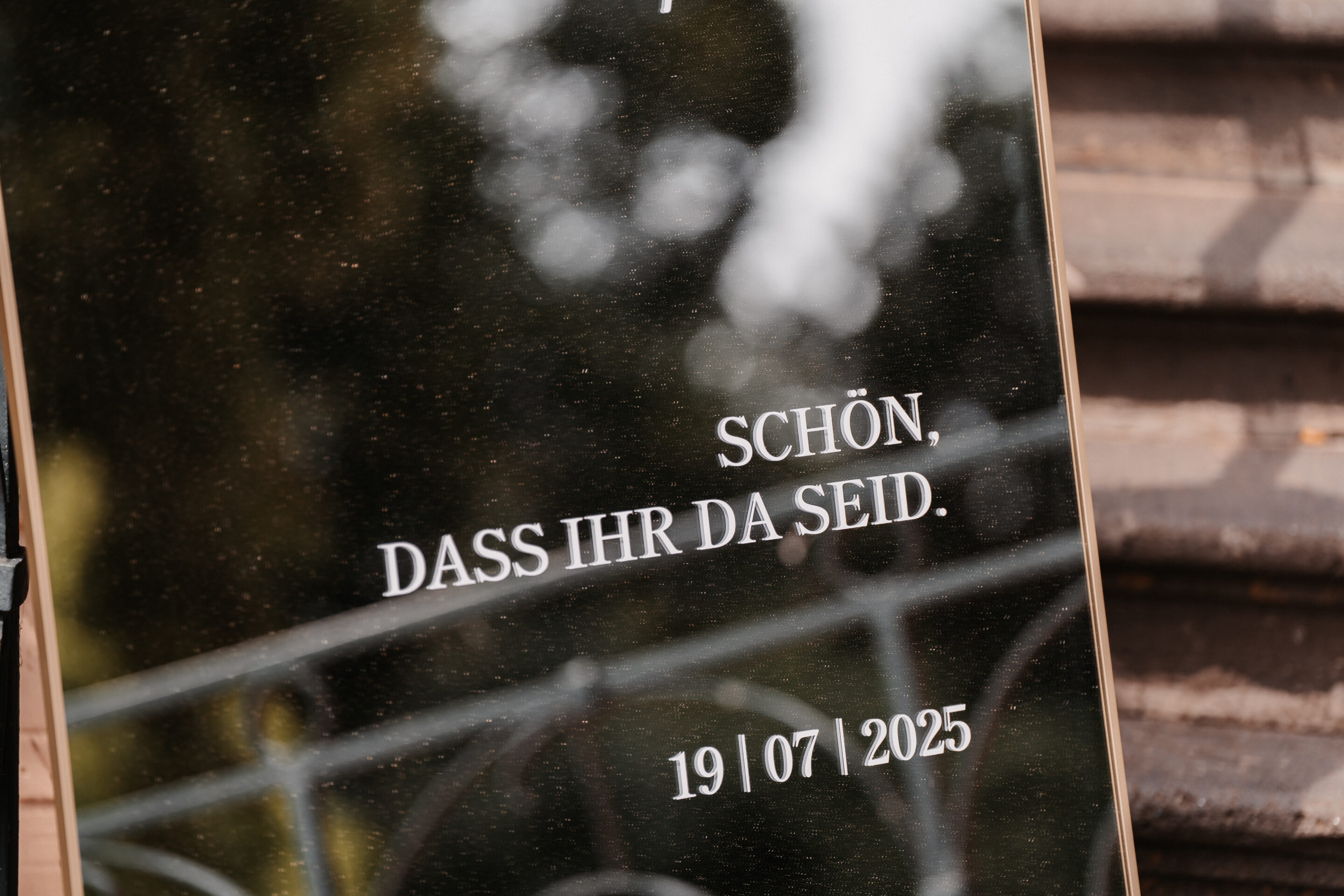 Willkommensschild schön dass ihr da seid 