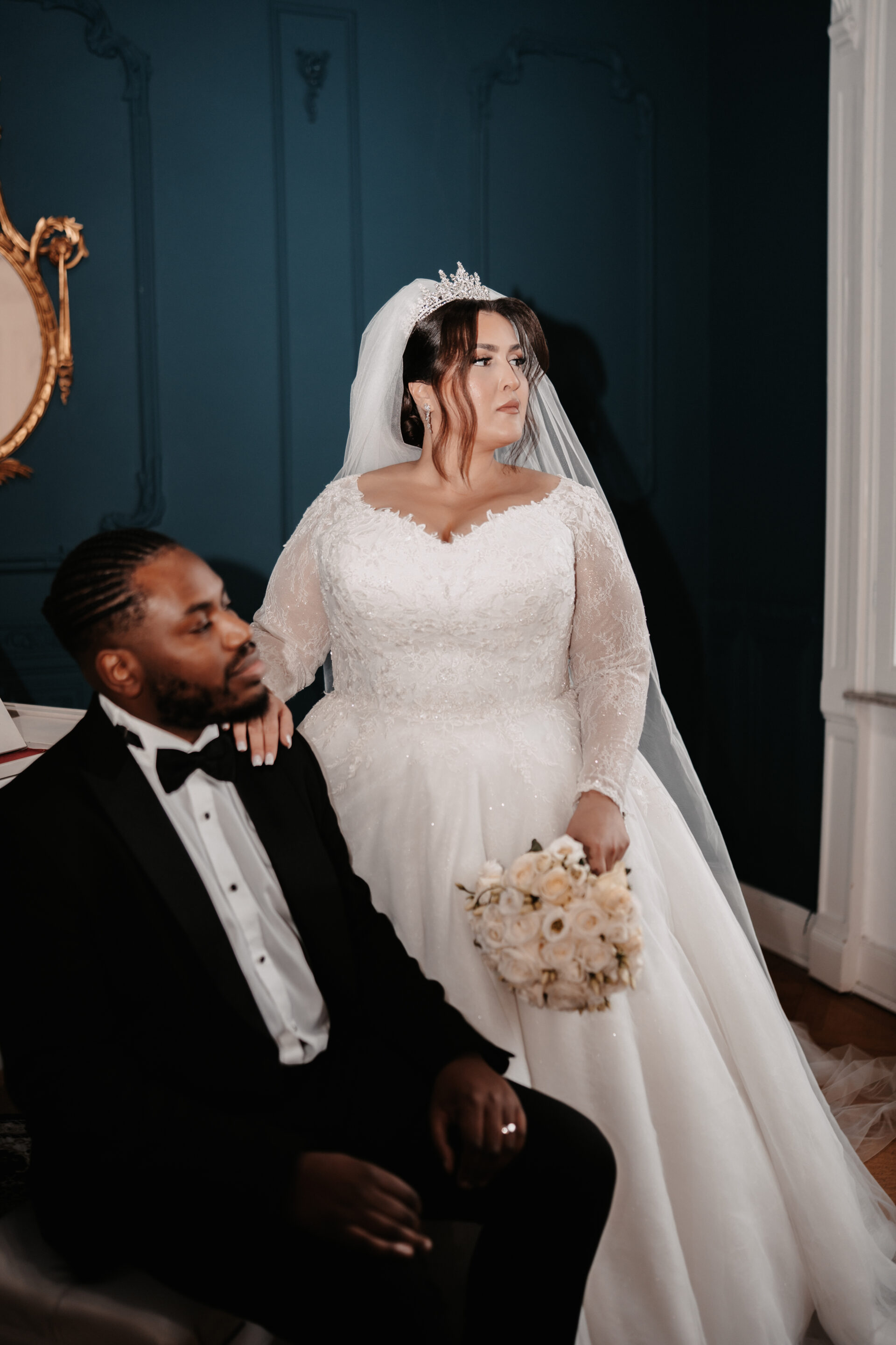 Willkommensschild Burg Bergerhausen Sommerhochzeit Spiegel