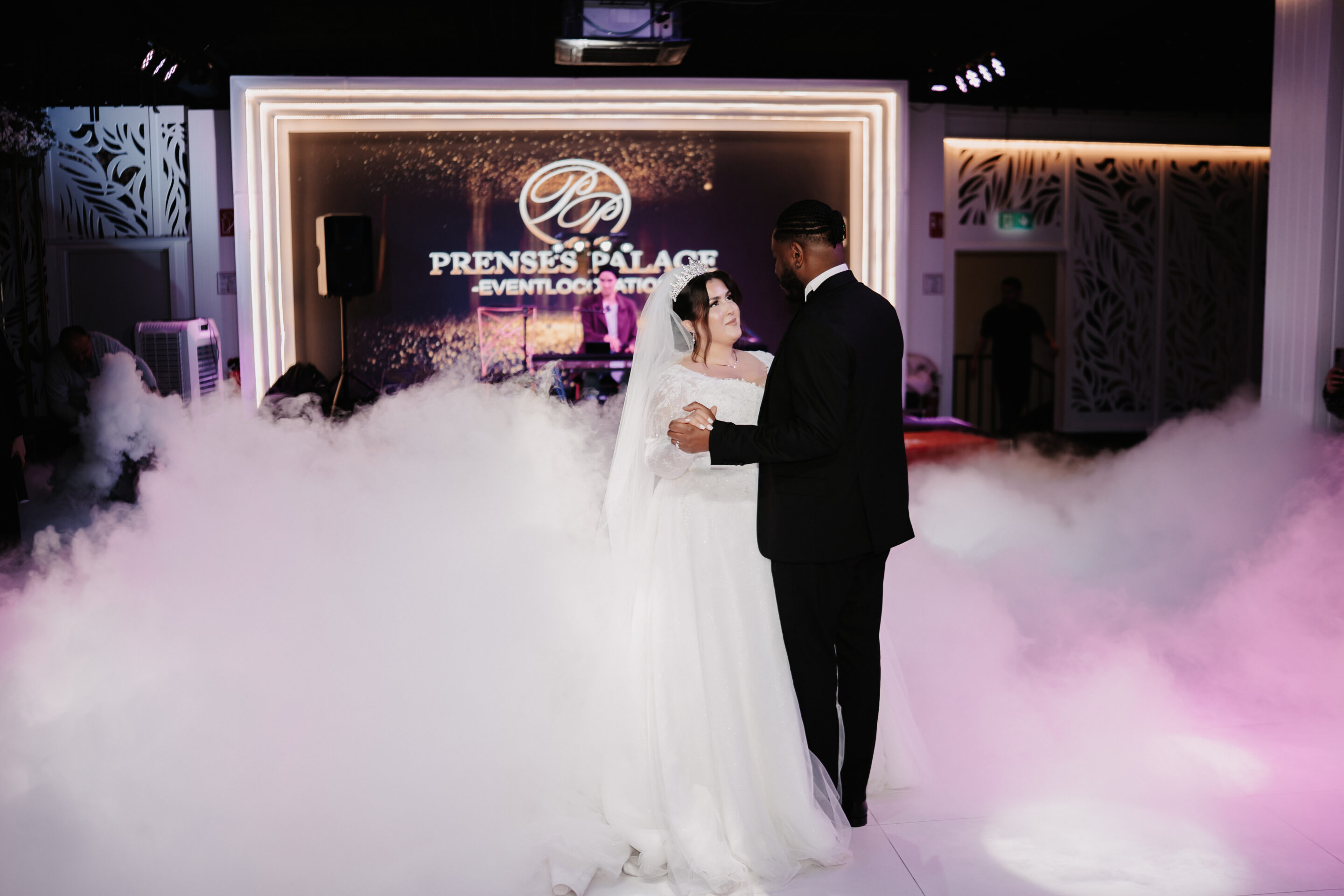 Willkommensschild schön dass ihr da seid 